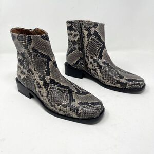 Frye River Snake Zip Booties Black Size 6.5